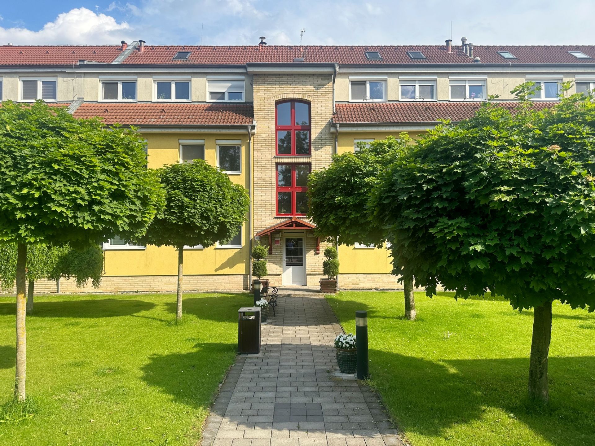 NA PREDAJ 5 IZBOVÝ MEZONETOVÝ BYT, KOMÁRNO