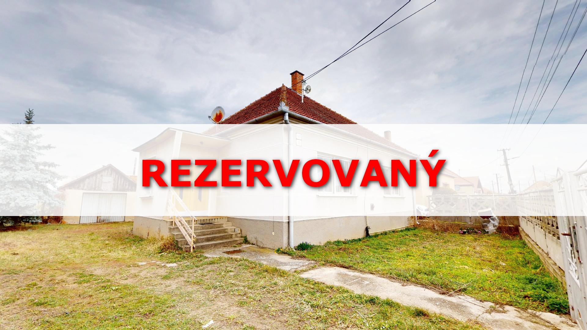 NA PREDAJ 3 IZBOVÝ RODINNÝ DOM, HURBANOVO